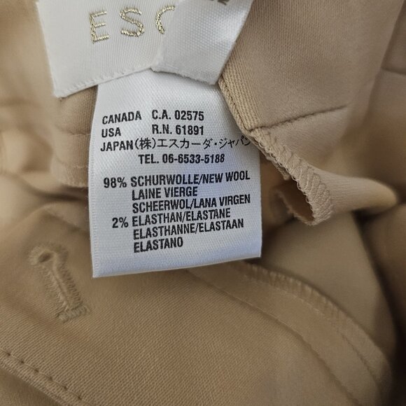 Escada Beige New Wool Pants Suit. Size 34 (small) - Picture 11 of 13
